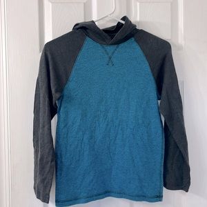 Boys Size Medium long sleeve tshirt